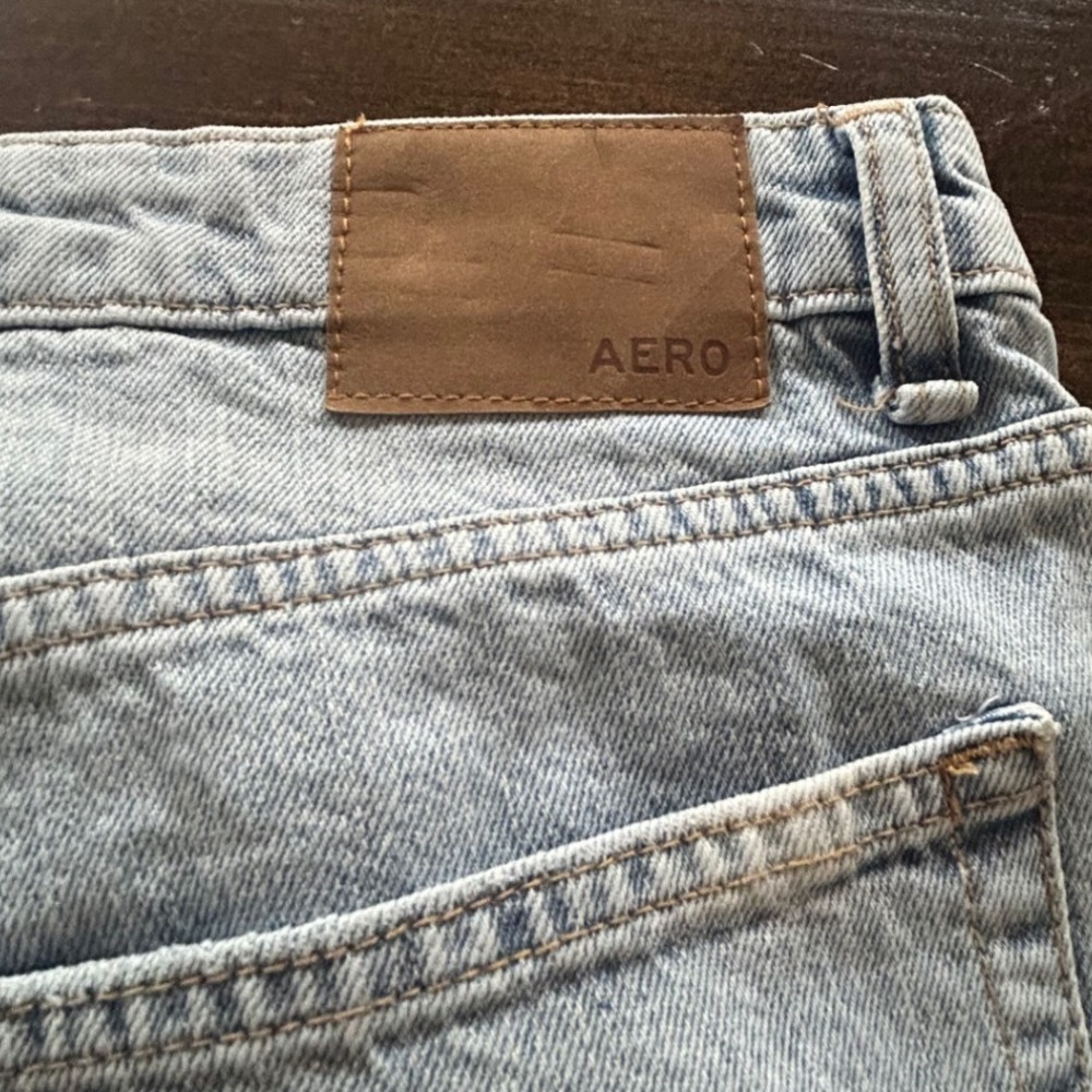 Aeropostale Women Boyfriend‎ Jeans 8 Ripped Distressed Denim Casual Lightweight - Picture 9 of 9